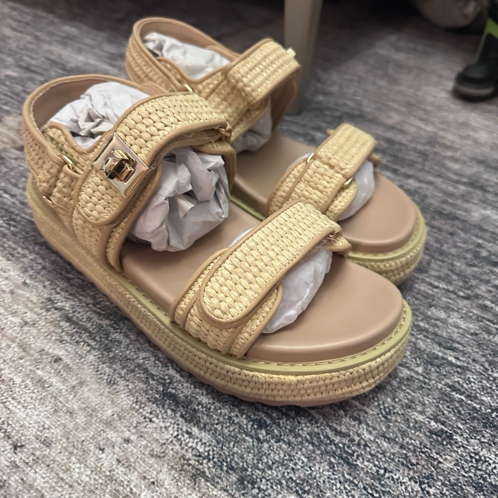 NEW! Beige Woven Platform Sandals - Picture 5 of 7